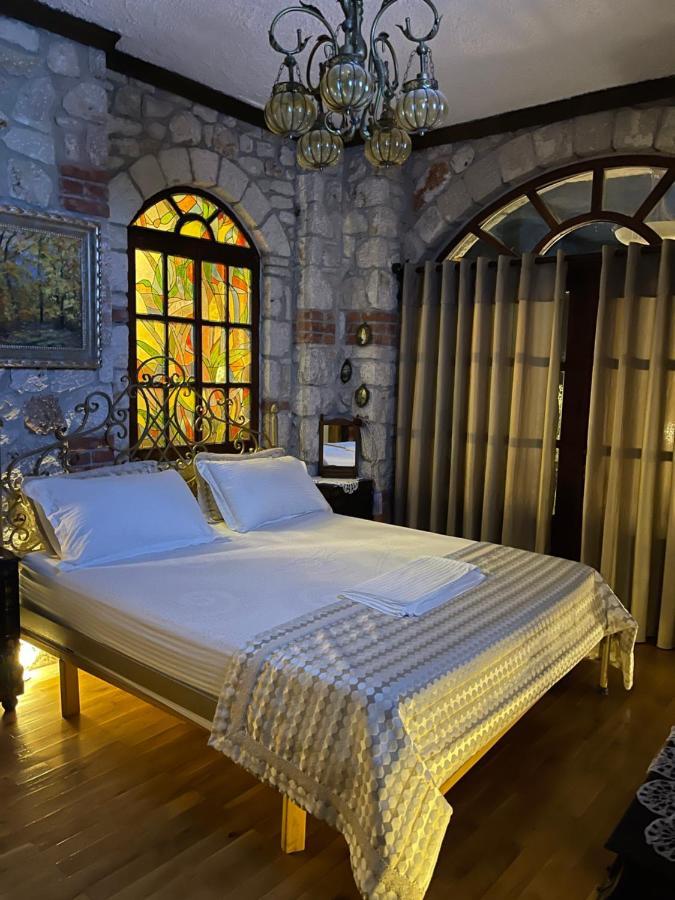 Solomon&Sons Otel Dhërmi Dış mekan fotoğraf