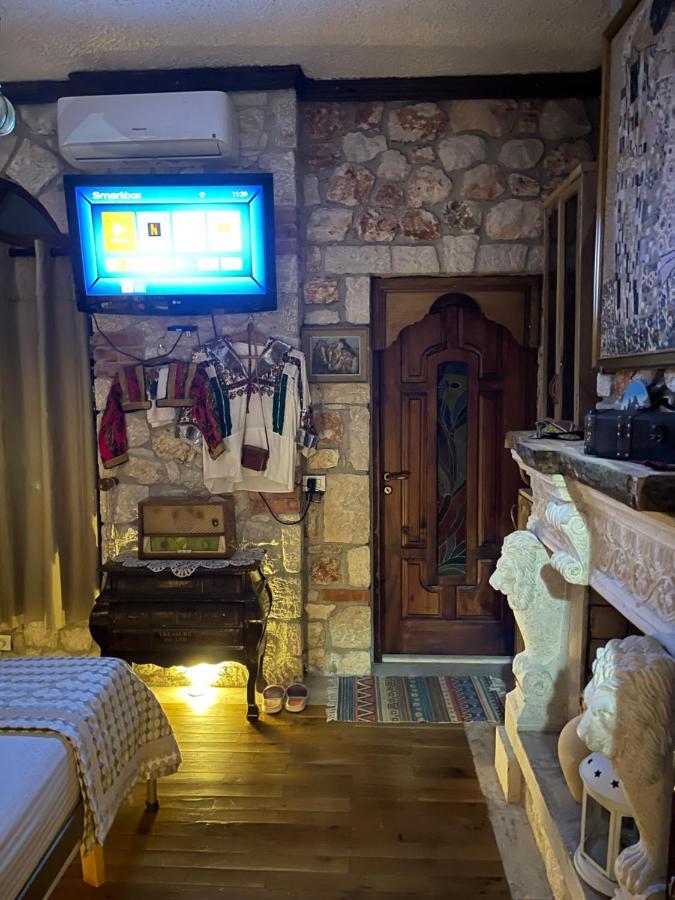 Solomon&Sons Otel Dhërmi Dış mekan fotoğraf