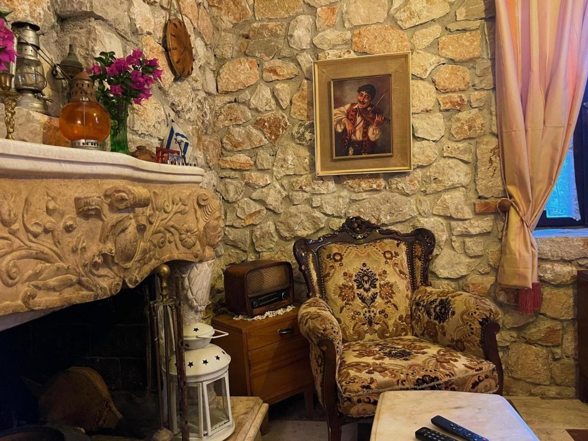 Solomon&Sons Otel Dhërmi Dış mekan fotoğraf