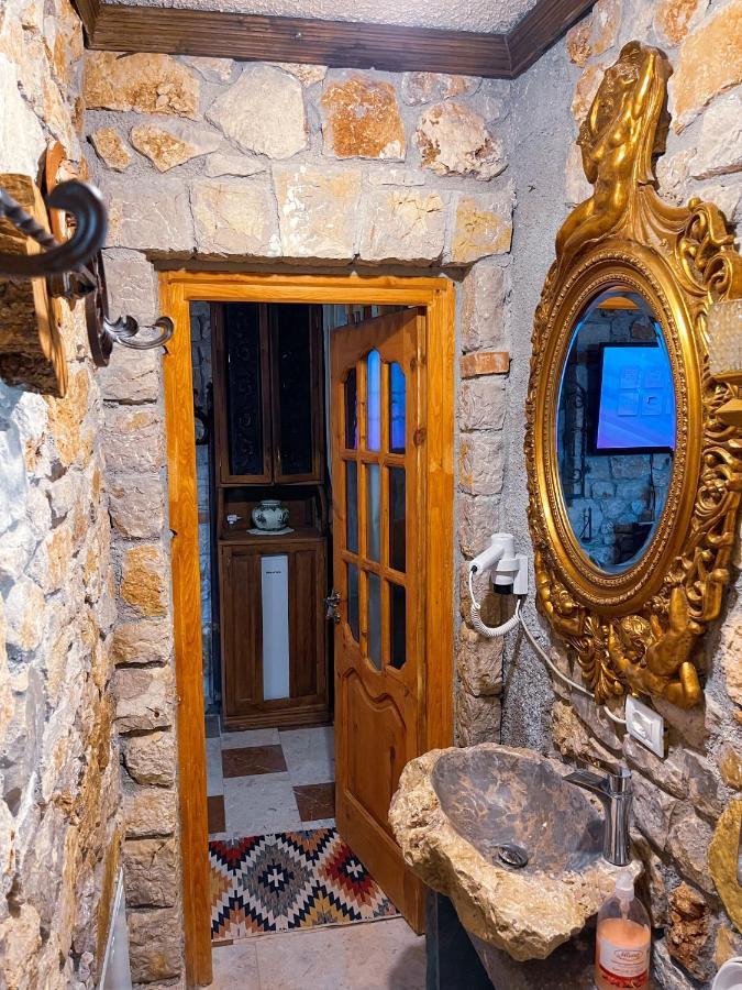 Solomon&Sons Otel Dhërmi Dış mekan fotoğraf