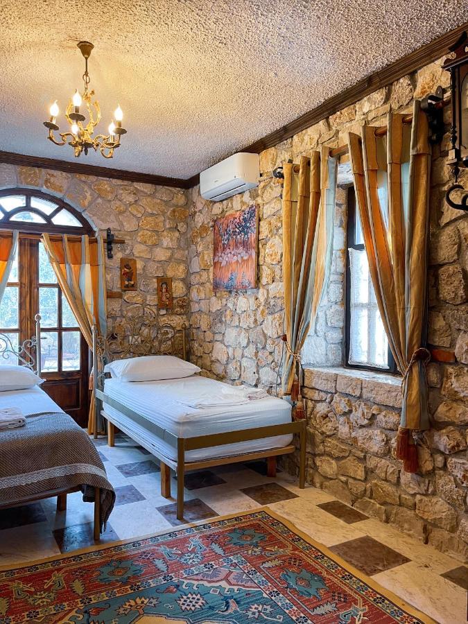 Solomon&Sons Otel Dhërmi Dış mekan fotoğraf