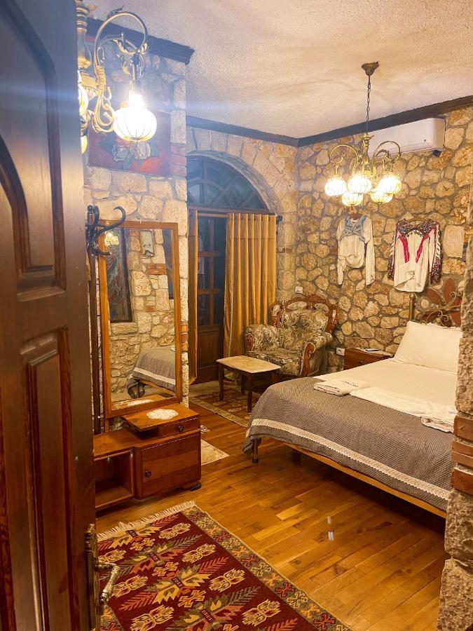 Solomon&Sons Otel Dhërmi Dış mekan fotoğraf